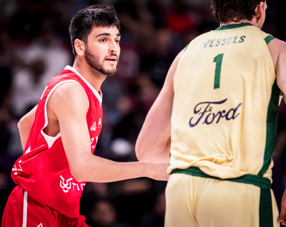 这两支球队 这两支球队