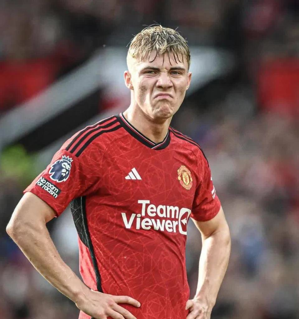 万的租借费, 对曼联也是, 相比更适合 万的租借费, 对曼联也是, 相比更适合